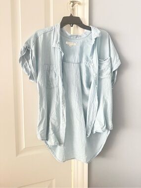 Harper Light Blue Short Sleeve Button-Down Shirt